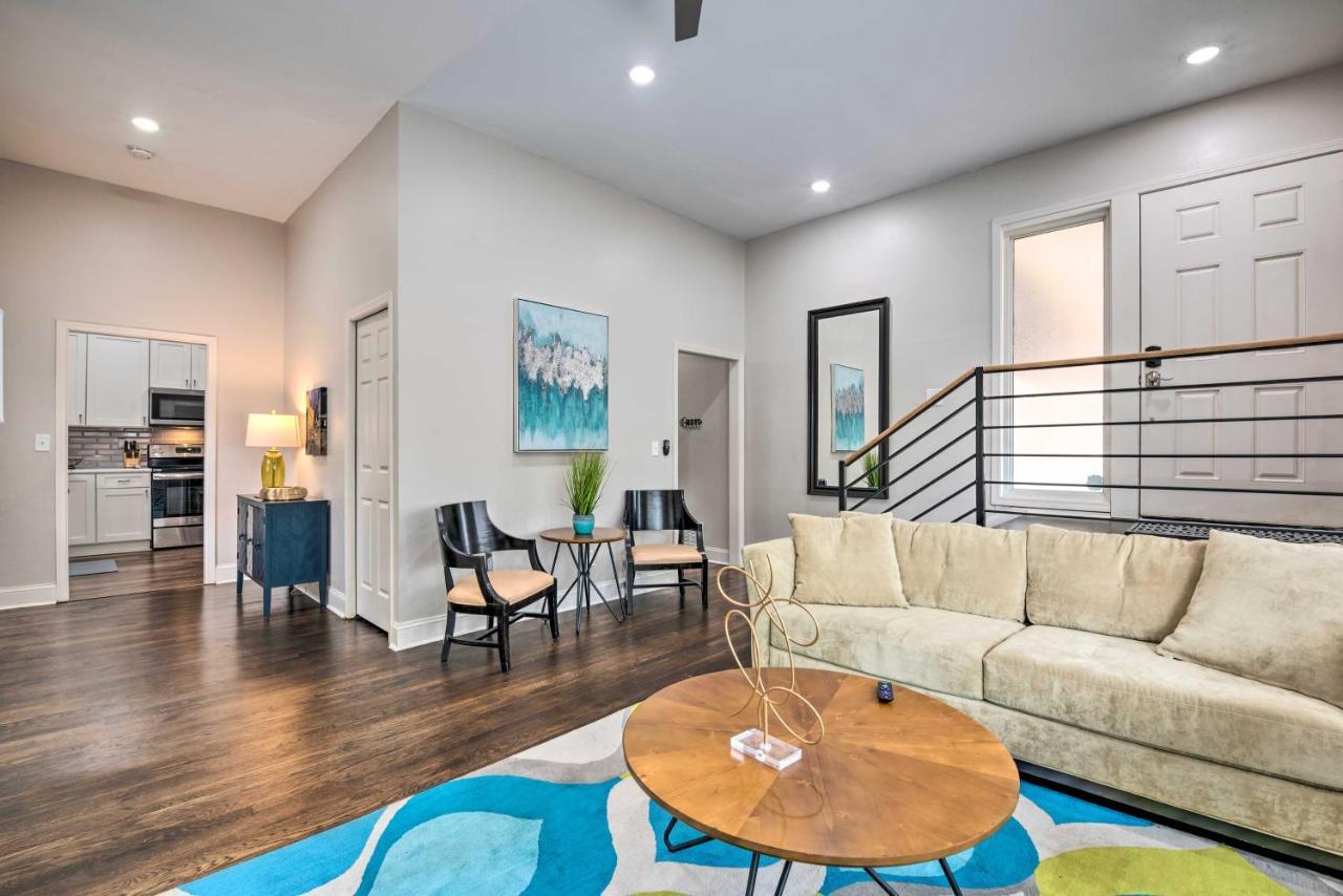 Atlanta Retreat With Deck In Greenbriar Area! Εξωτερικό φωτογραφία
