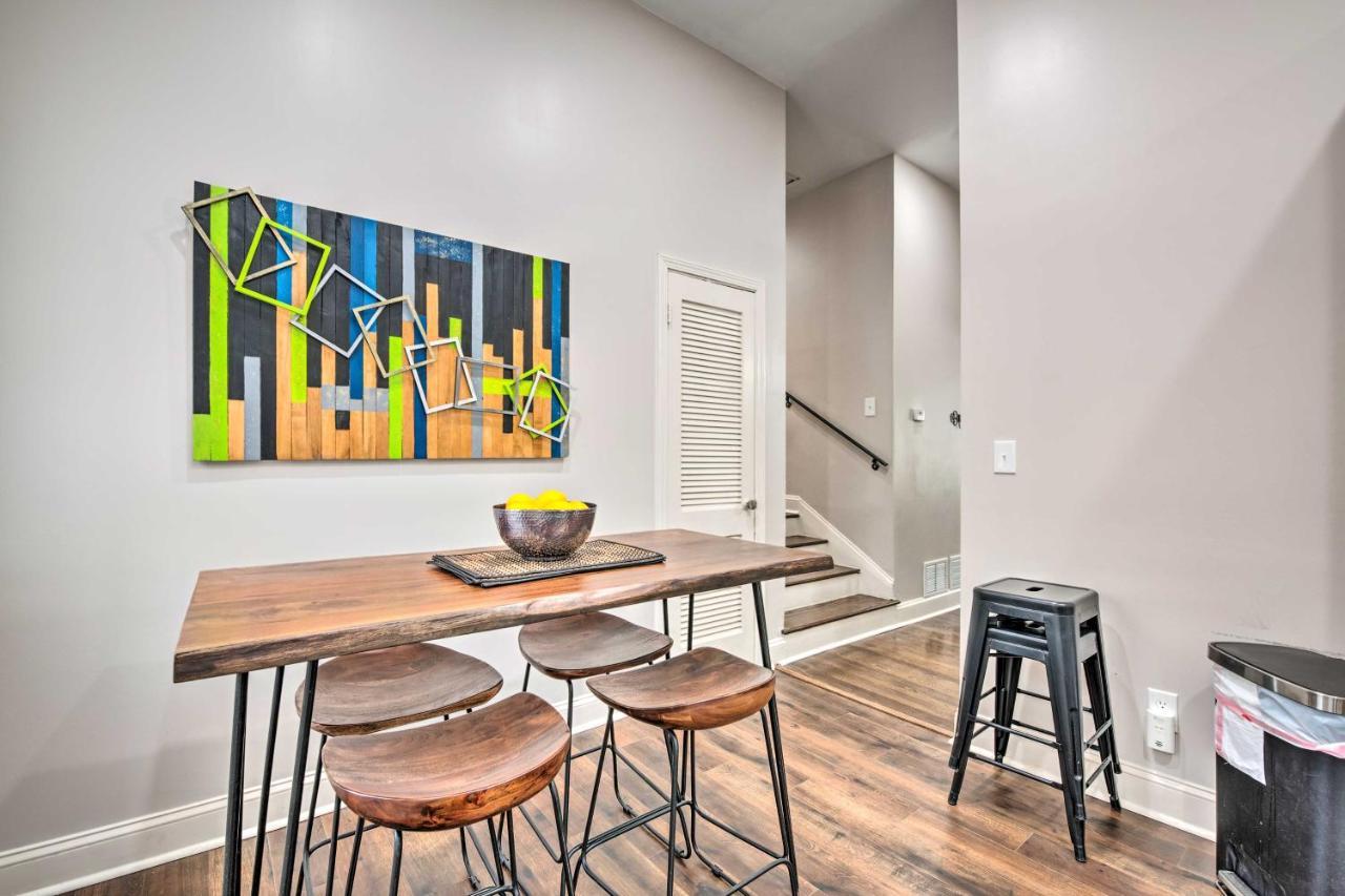 Atlanta Retreat With Deck In Greenbriar Area! Εξωτερικό φωτογραφία