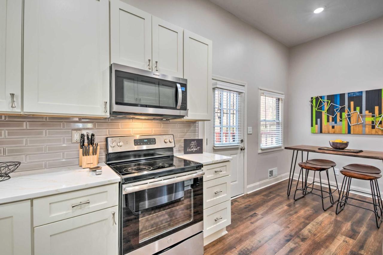 Atlanta Retreat With Deck In Greenbriar Area! Εξωτερικό φωτογραφία