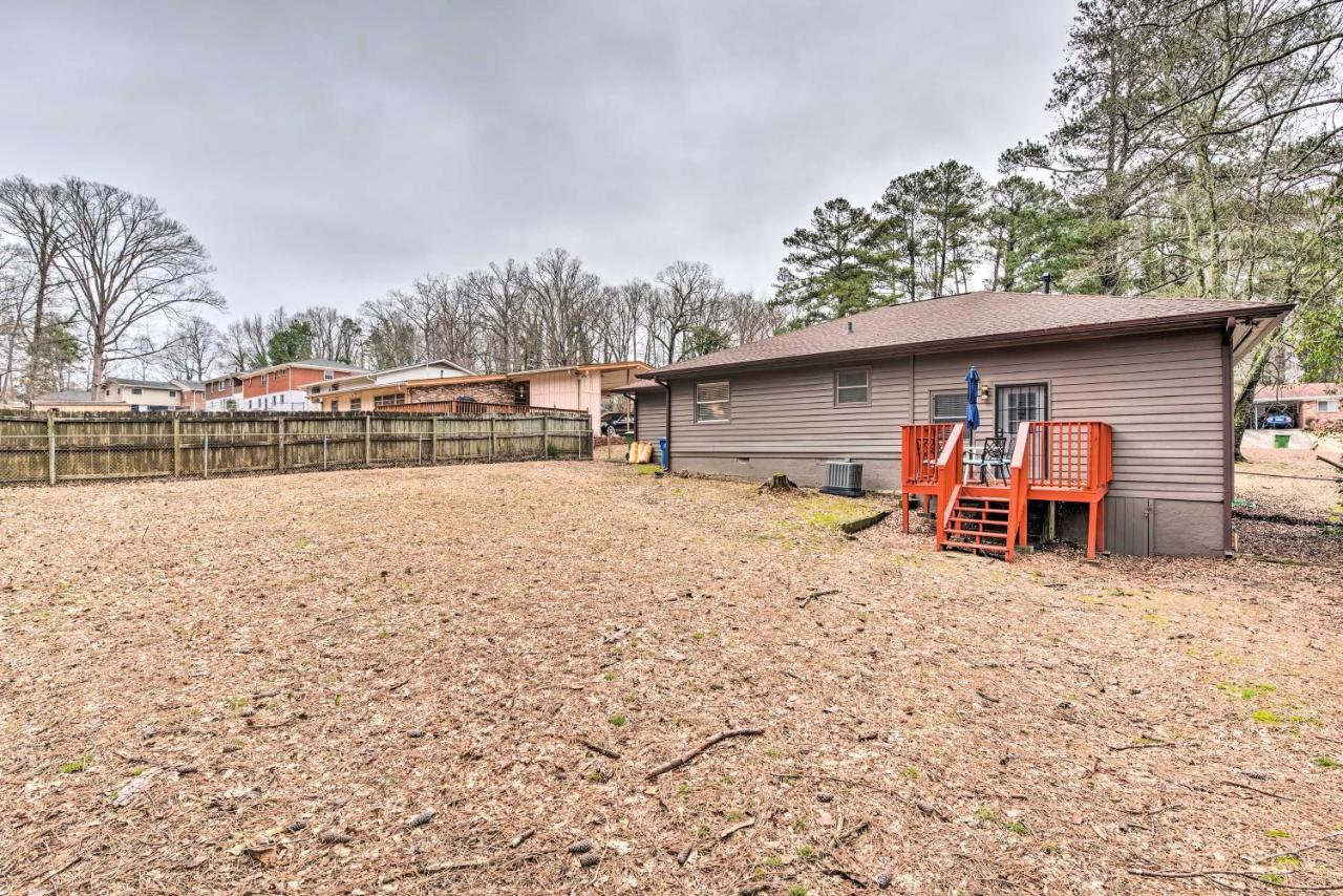 Atlanta Retreat With Deck In Greenbriar Area! Εξωτερικό φωτογραφία